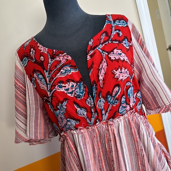 free people UNDER THE SUN tunic . - Picture 7 of 9